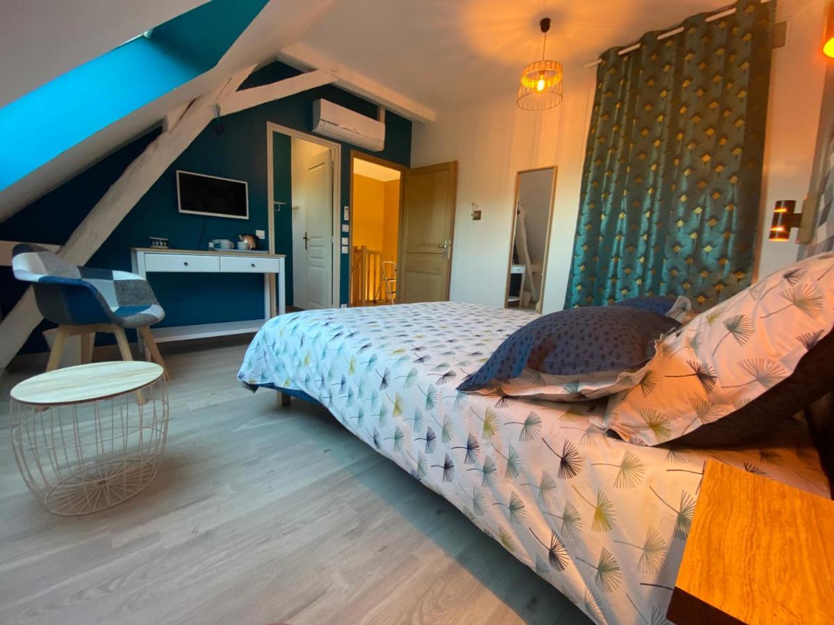Chambres D Hotes De La Mauguiniere Neuillé-le-Lierre Zewnętrze zdjęcie